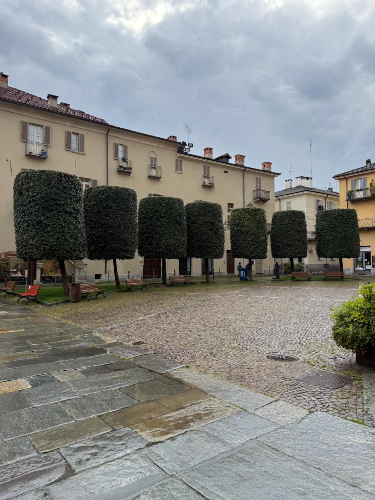 La Loggia Dei Mercanti Cuneo Exterior foto